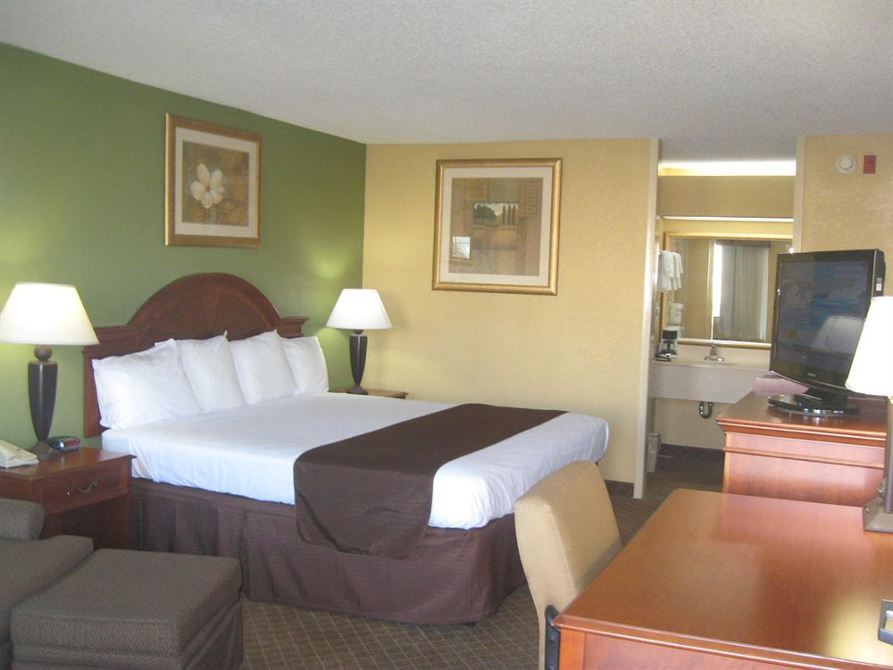 Super 8 By Wyndham Macon West Motel Exterior foto