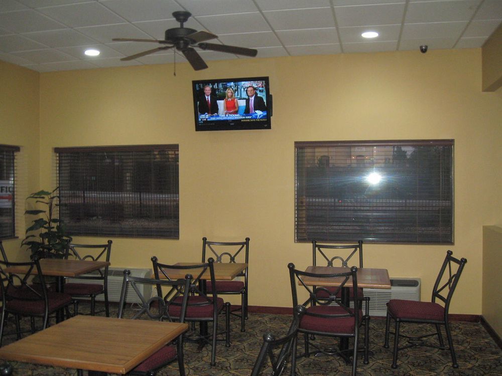Super 8 By Wyndham Macon West Motel Exterior foto